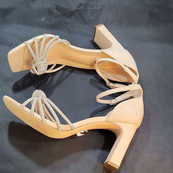 BRAND NEW XOXO FLAVIA WOMEN’S FASHION HEEL-TAUPE - Picture 11 of 16